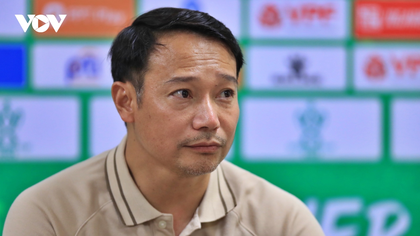 HLV Vũ Hồng Việt thừa nhận Nam Định “ăn may” trước Hải Phòng FC